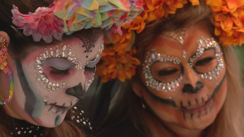 Day of the Dead brought to life in downtown Louisville